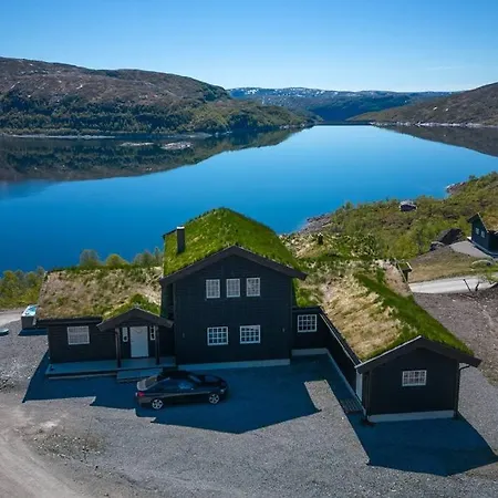 Дом отдыха Exclusive Family With View And Beautiful Norwegian Nature Tjorhom