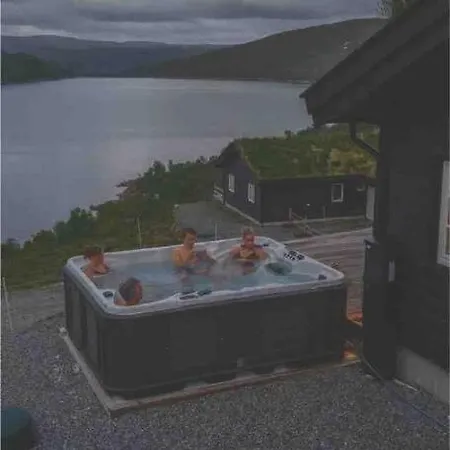Дом отдыха Exclusive Family With View And Beautiful Norwegian Nature *