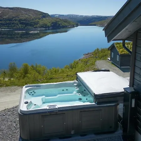 Exclusive Family With View And Beautiful Norwegian Nature * Tjorhom