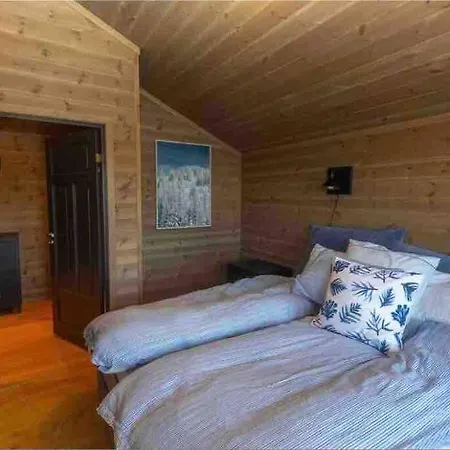 Exclusive Family With View And Beautiful Norwegian Nature Tjorhom
